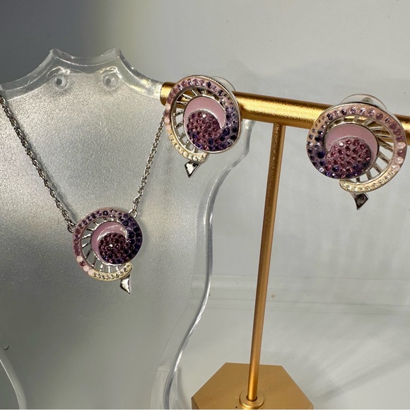 Vintage Swarovski Crystal Swirl Necklace & Earrings Set Purple Pink Silver Tone - Picture 3 of 9